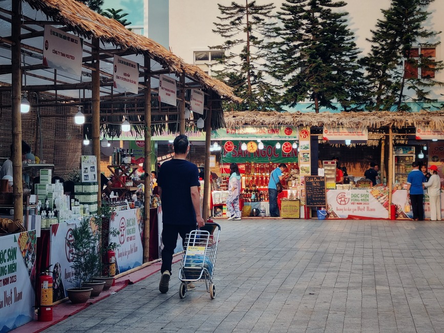 Tattoo Studios in Da Nang